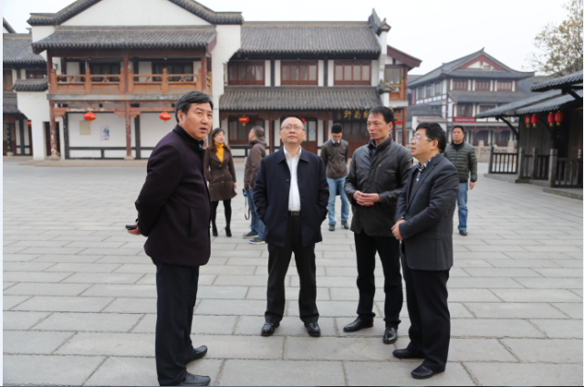 武进区副区长是峰调研我馆