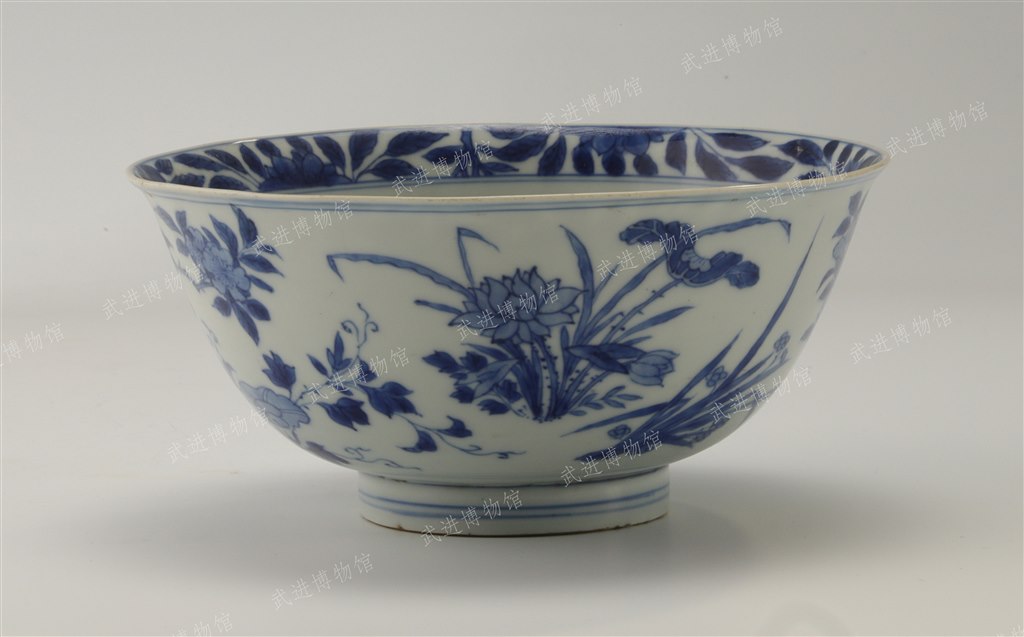 7青花折枝花碗2.jpg