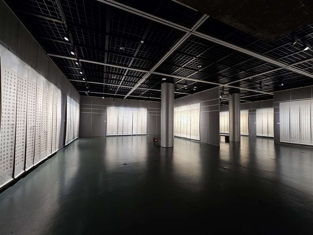 展厅 (3).jpg 展厅 (3).jpg