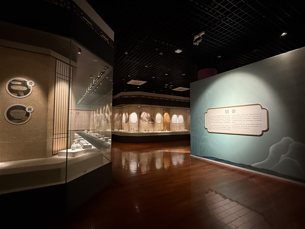 展厅 (12).jpg 展厅 (12).jpg