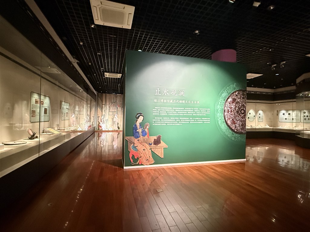 展厅 (1).jpg 展厅 (1).jpg